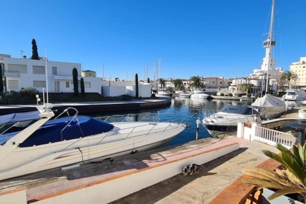 Appartement Terrasse Emplacement N° 1 Empuriabrava Luaran gambar